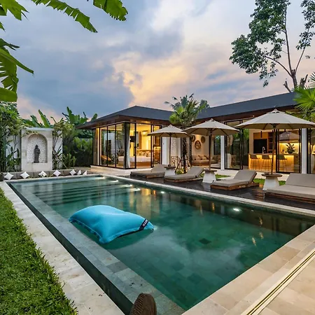 Villa Saiko By Balisuperhost